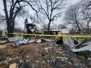 Read more about the article Fire Damaged Home in Ports O’ Call Neighborhood Gets A Full Residential Demolition in Granbury