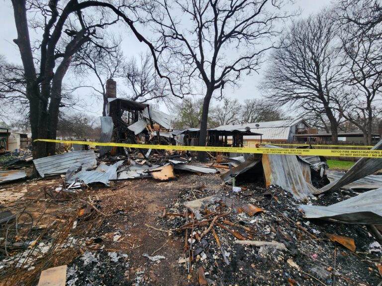 Read more about the article Fire Damaged Home in Ports O’ Call Neighborhood Gets A Full Residential Demolition in Granbury